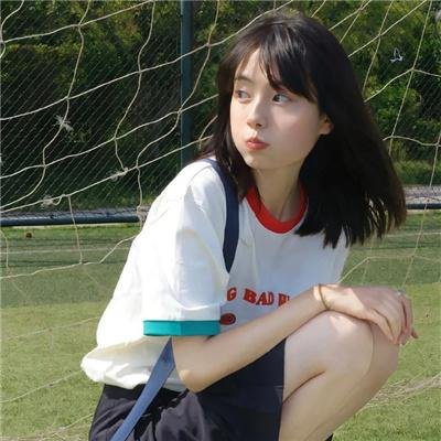 金爪女郎